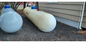 AmeriGas Propane - Propane - abandoned tank with 200+gallons of product 