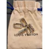 Louis Vuitton - Manufacturer fault