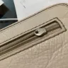 Fossil Group - Faulty zipper 