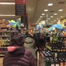 Vons - Check out lines at von's in mammoth lakes