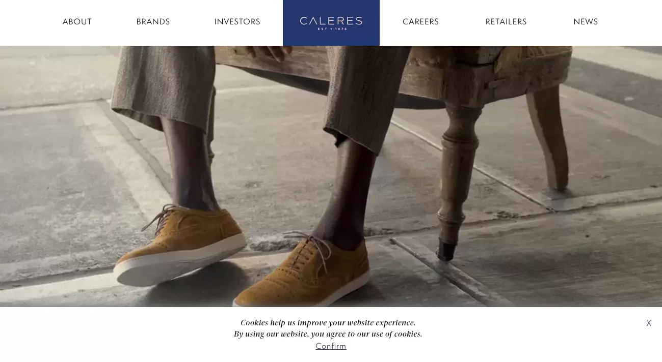 Famous Footwear Customer Service Phone, Email, Address, Contacts