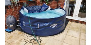 Bestway Global Holding - LayzSpa Monaco hottub