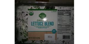 BJ's Wholesale Club - Wellsley farms organic lettuce blend