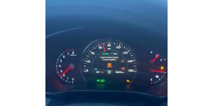 KIA Motors - 2017 Kia Sorrento VIN 5XYPHDA18HG235256 (56241 miles)