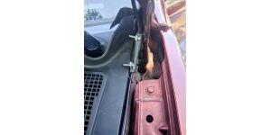 Firestone Complete Auto Care - poor workmanship performed by the mechanic, negligence, additional damage to my vehicle.