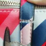Guess - guess handbag complaint - purchased 16.4.18 - Photo 3