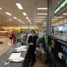 Woolworths - using carpet cleaning - Photo 1