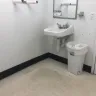 Dollar General - cleanliness - Photo 2