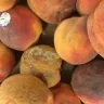 Shaw's - fresh peaches