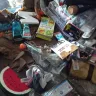 LBC Express - delivery box wet and damaged - Photo 4