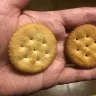 Ritz Crackers - burnt crackers - Photo 1