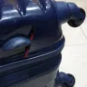 Singapore Airlines - flight services baggage handling - Photo 2
