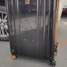 AirAsia - luggages damaged - Photo 3