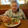 Olive Garden - sunday lunch - Photo 1