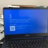 ASUS - Laptop - Photo 1