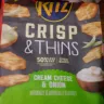 Ritz Crackers - Crisp and thins - cream cheese & onion - Photo 1