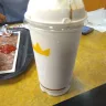 Burger King - hersheys chocolate milk shake - Photo 2