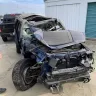 General Motors - 06 hummer h3 with 40,000 miles - Photo 2