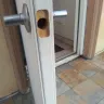 Days Inn - Dirty, dangerous hotel - Photo 4