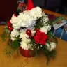 24SendFlowers - Floral arrangement/Santa Paws