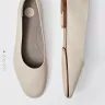 Massimo Dutti - Cream coloured soft leather ballet flats, ref 1568/650/719