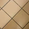 Days Inn - Disgusting accommodations - Photo 1