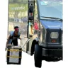 Amazon - Delivery person for amazon - Photo 2