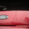 Ford - cracked panel on tailgate - Photo 1