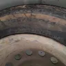 Hyundai - cheated and endangered me bygiving 10 year old damaged bridgestone tyres - Photo 2
