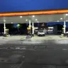 Shell - Employee on duty - Photo 2