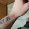 Tim Hortons - hot tea burning my hand - Photo 1