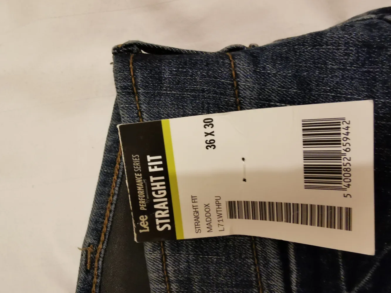 Lee Jeans: Reviews, Complaints, Customer Claims | ComplaintsBoard