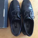 Ecco - shoe soles disintegrating - Photo 1 - comment #2076553