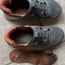 Skechers USA - Shoes fall apart - Photo 1 - comment #2575879