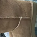 Ugg.com / Deckers Outdoor - bad quality product! - Photo 3 - comment #2281315